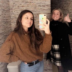 Meet your Posher, Kara